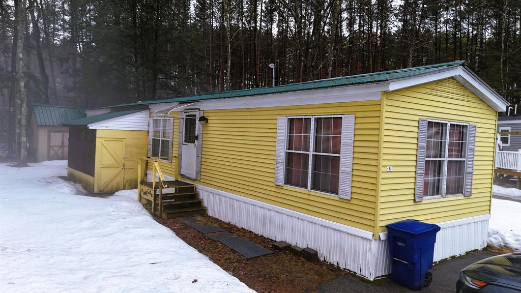 Photo of 8 Cardinal Circle, Keene, NH 03431 (MLS # 5079684)