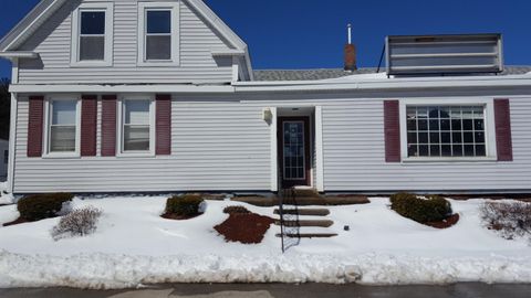 Photo of 216 Central Street #A, Hudson, NH 03051 (MLS # 5078996)