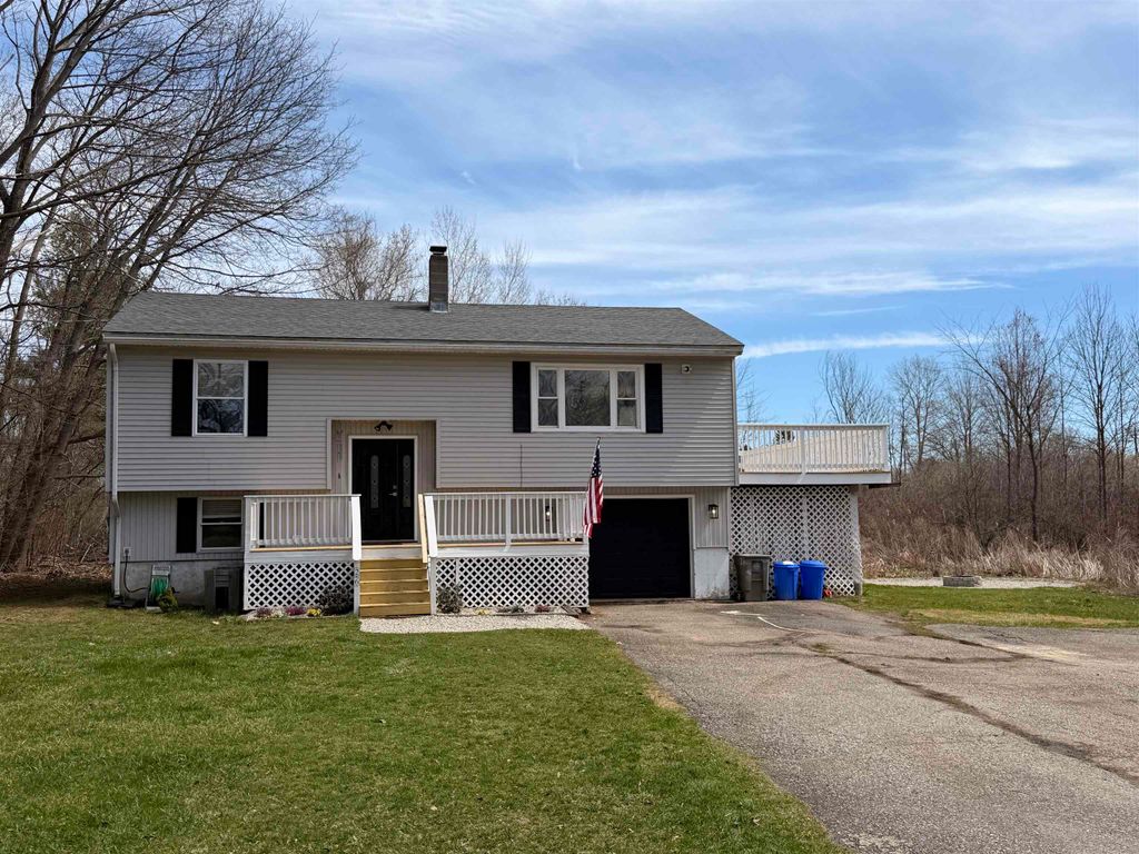 Photo of 26 Ocean Road, Greenland, NH 03840 (MLS # 5084706)