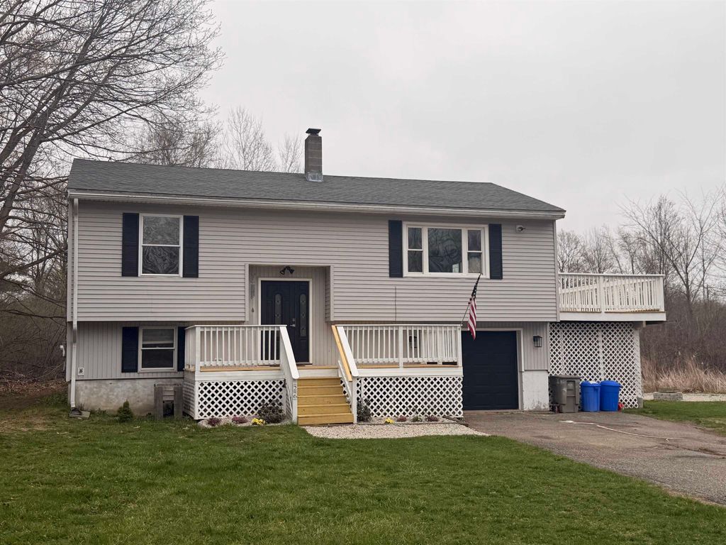 Photo of 26 Ocean Road, Greenland, NH 03840 (MLS # 5084706)