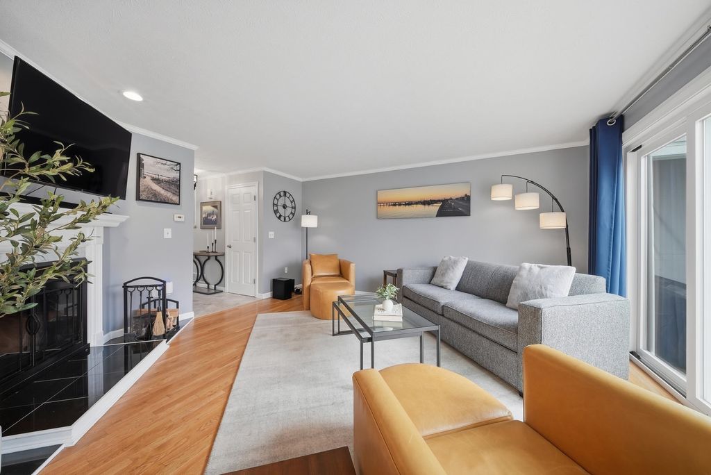 Photo of 4 Mill Falls Road #4, Pembroke, NH 03275 (MLS # 5083808)