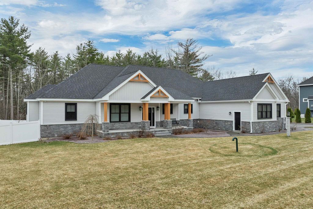 Photo of 7 Lilac Ridge Road, Windham, NH 03087 (MLS # 5076485)