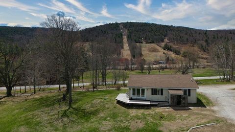 Photo of 96 Moose Mountain Road, Brookfield, NH 03872 (MLS # 5085439)