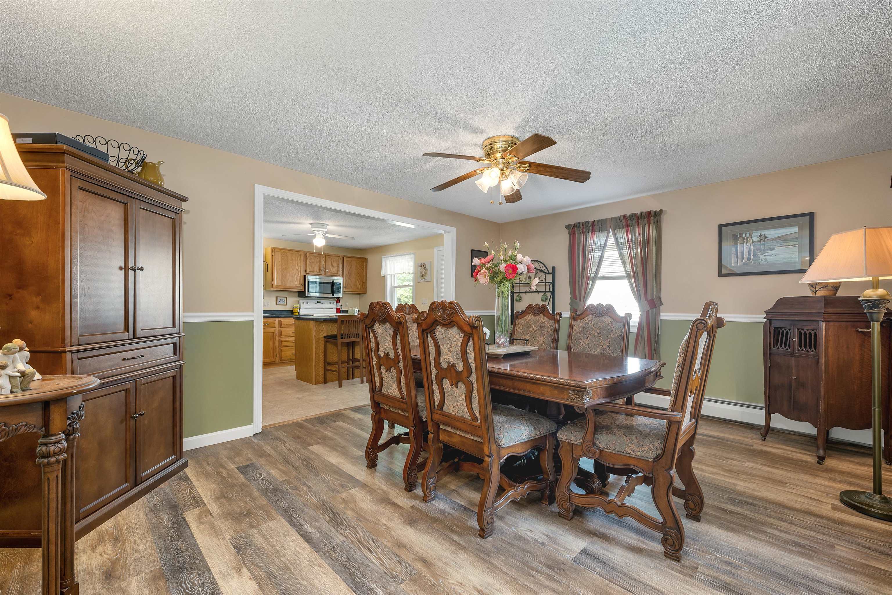 Pittsfield, New Hampshire 03263, United States, 3 Bedrooms Bedrooms, ,2 BathroomsBathrooms,Residential,Active,167189