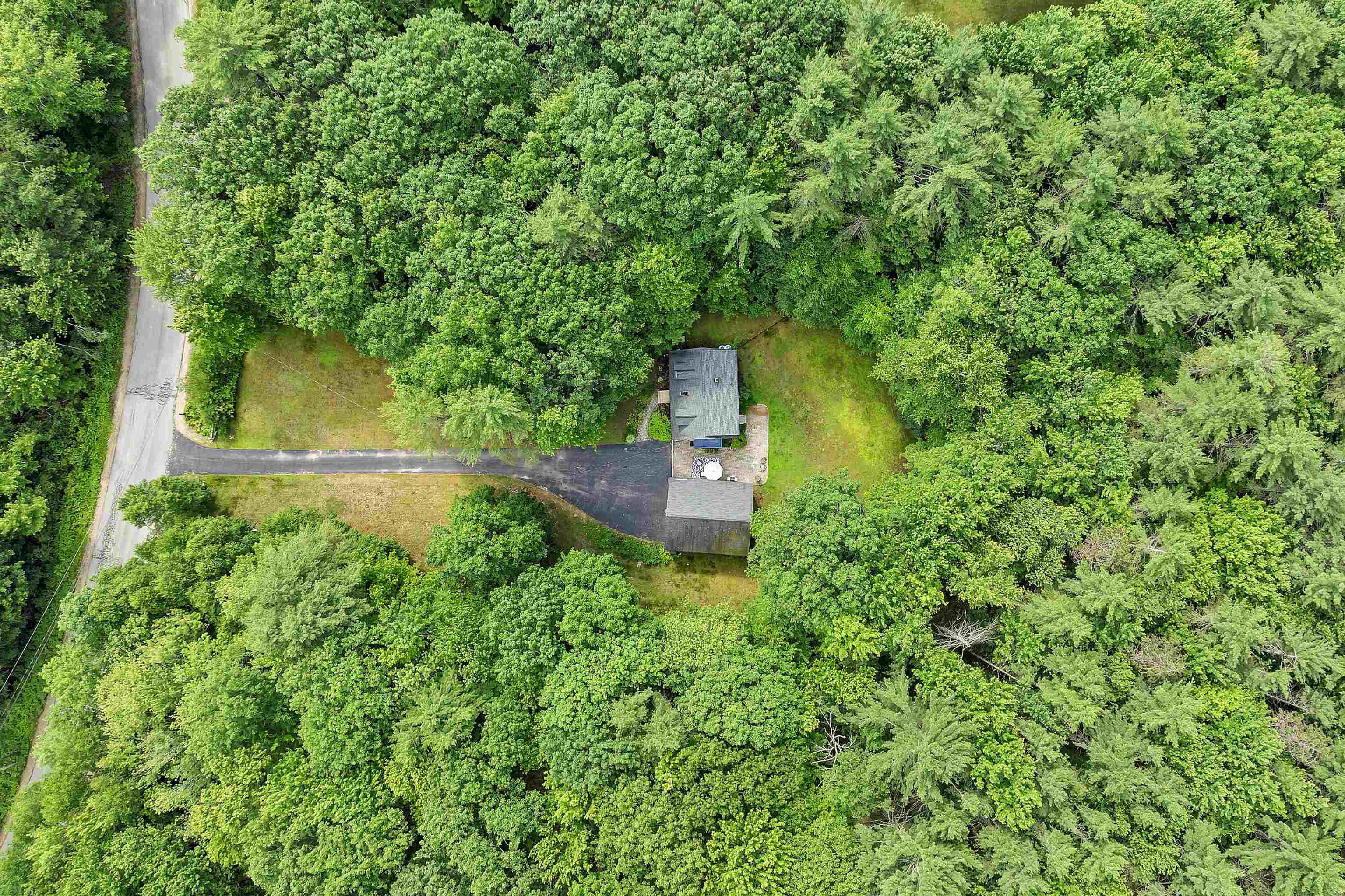 Pittsfield, New Hampshire 03263, United States, 3 Bedrooms Bedrooms, ,2 BathroomsBathrooms,Residential,Active,167189