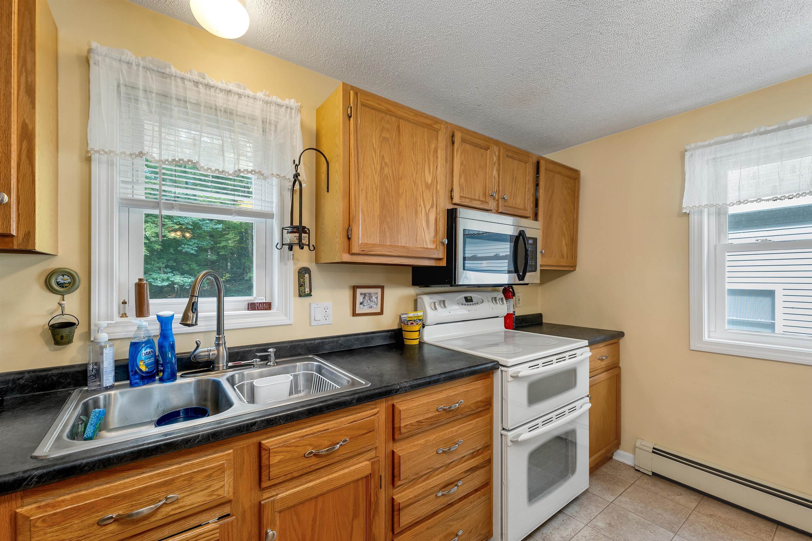 Pittsfield, New Hampshire 03263, United States, 3 Bedrooms Bedrooms, ,2 BathroomsBathrooms,Residential,Active,167189