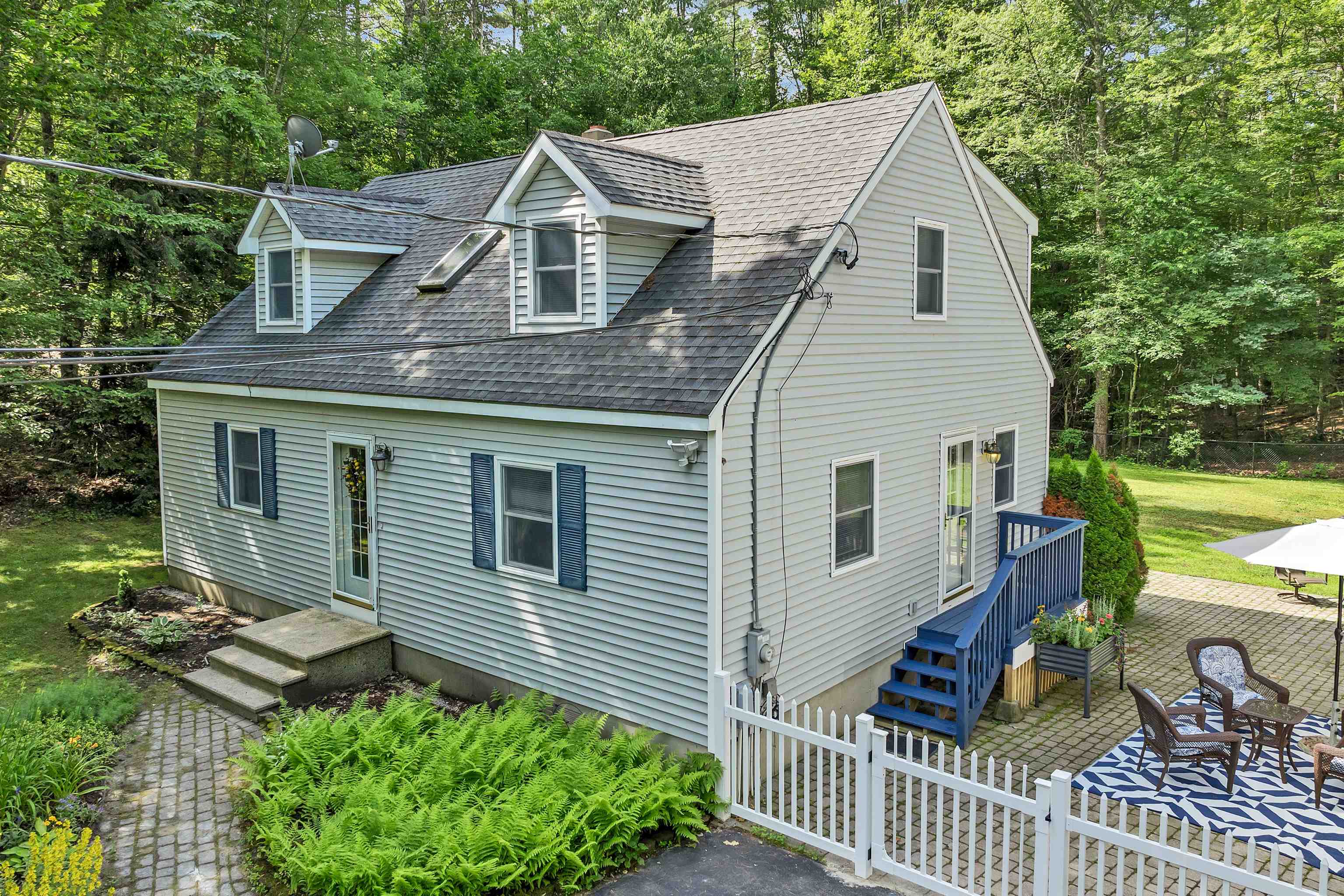 Pittsfield, New Hampshire 03263, United States, 3 Bedrooms Bedrooms, ,2 BathroomsBathrooms,Residential,Active,167189