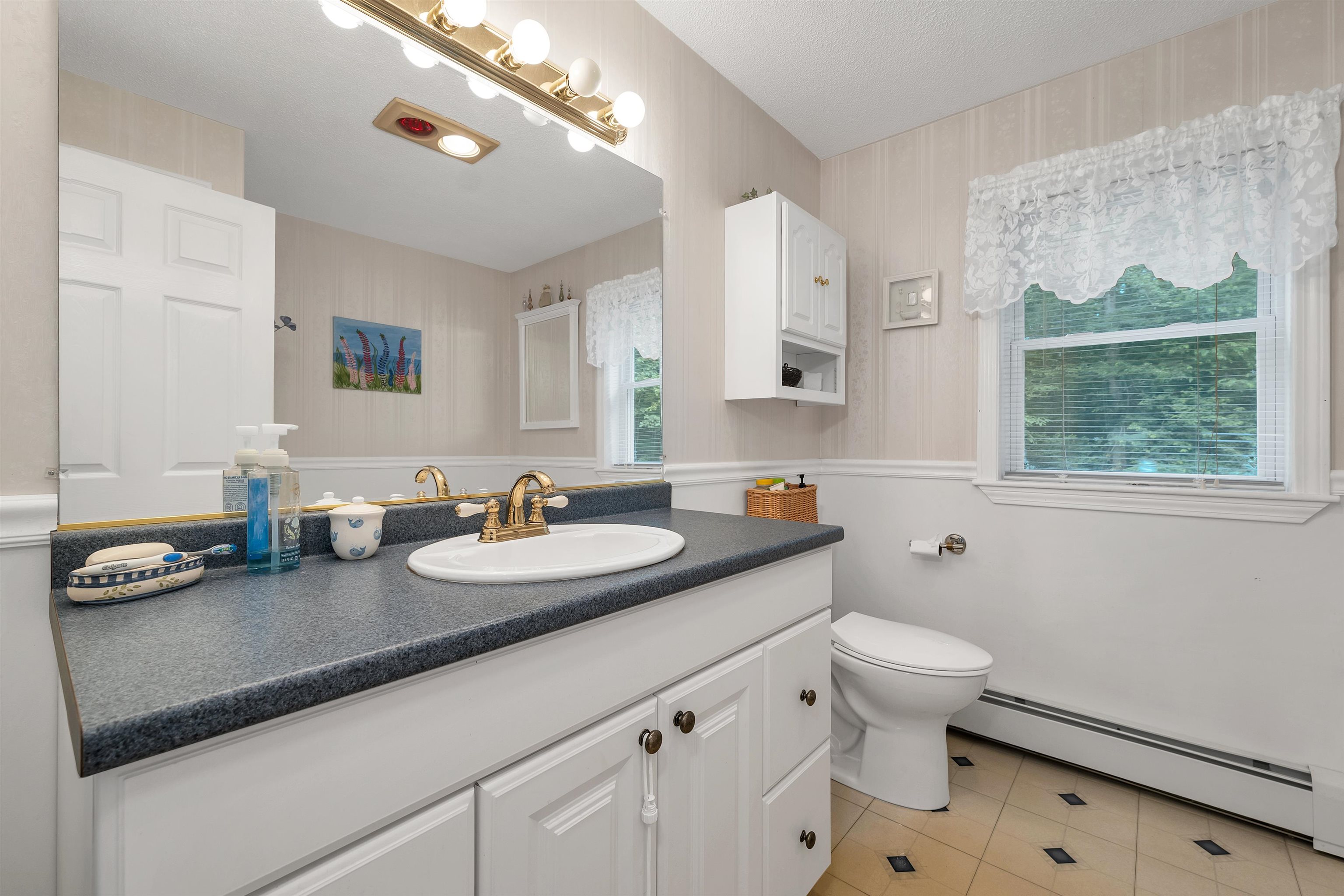 Pittsfield, New Hampshire 03263, United States, 3 Bedrooms Bedrooms, ,2 BathroomsBathrooms,Residential,Active,167189