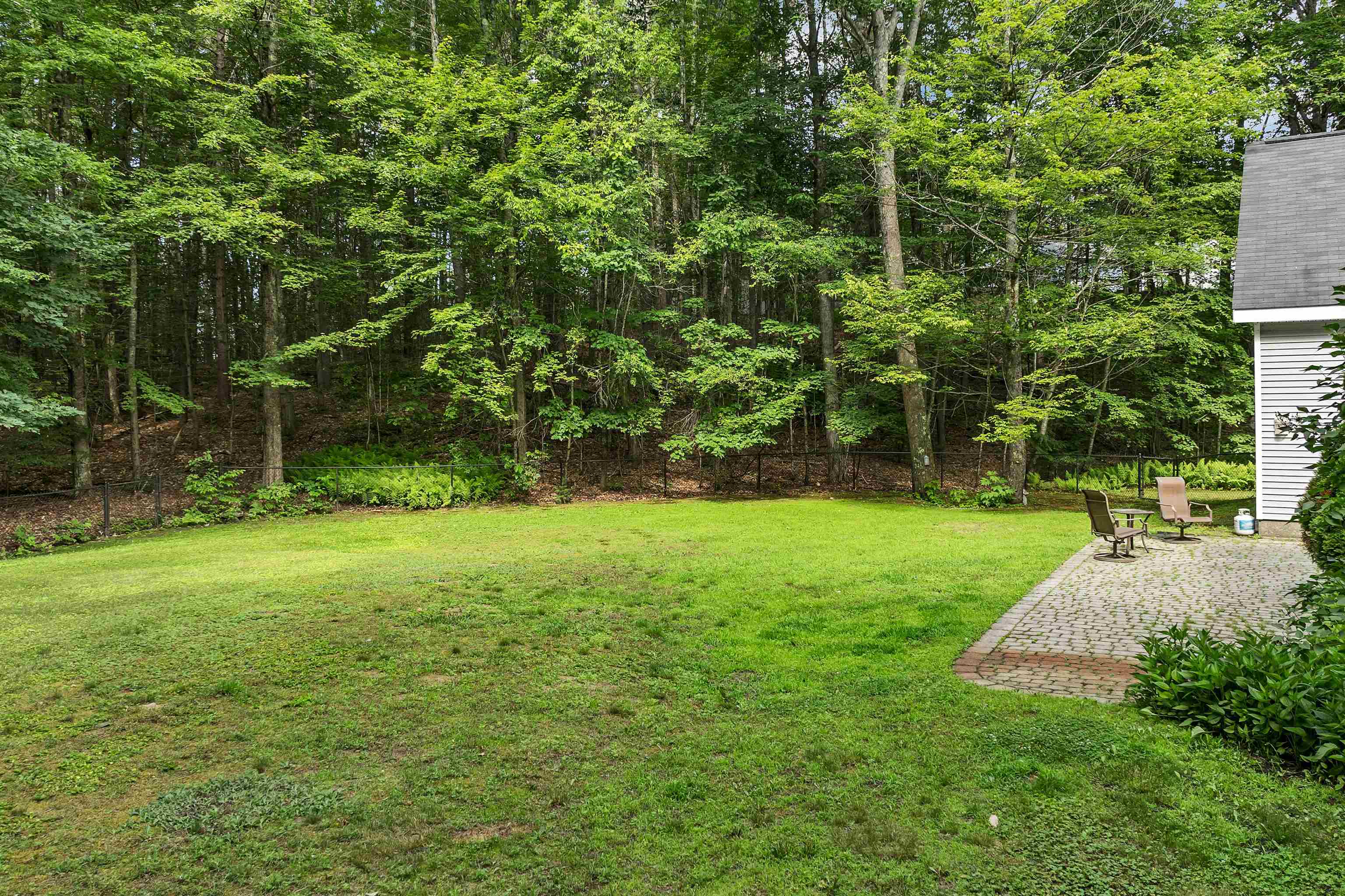 Pittsfield, New Hampshire 03263, United States, 3 Bedrooms Bedrooms, ,2 BathroomsBathrooms,Residential,Active,167189