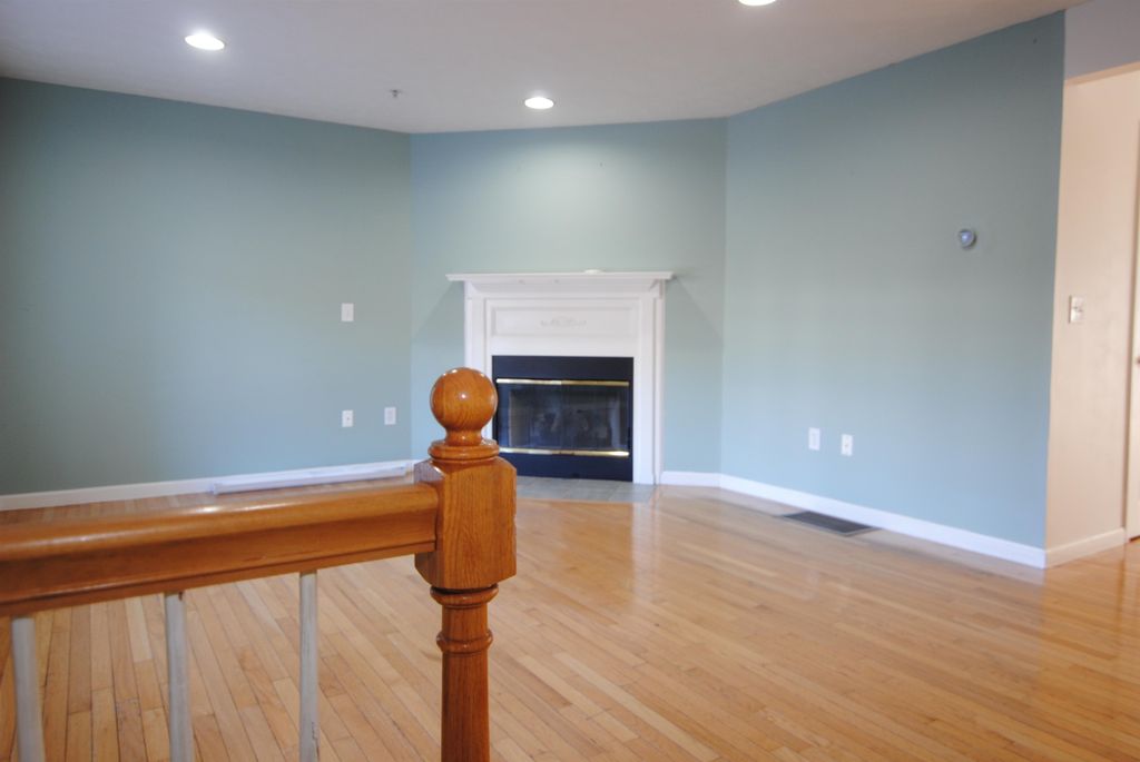 Photo of 65 Georgetown Drive, Nashua, NH 03062 (MLS # 5072296)