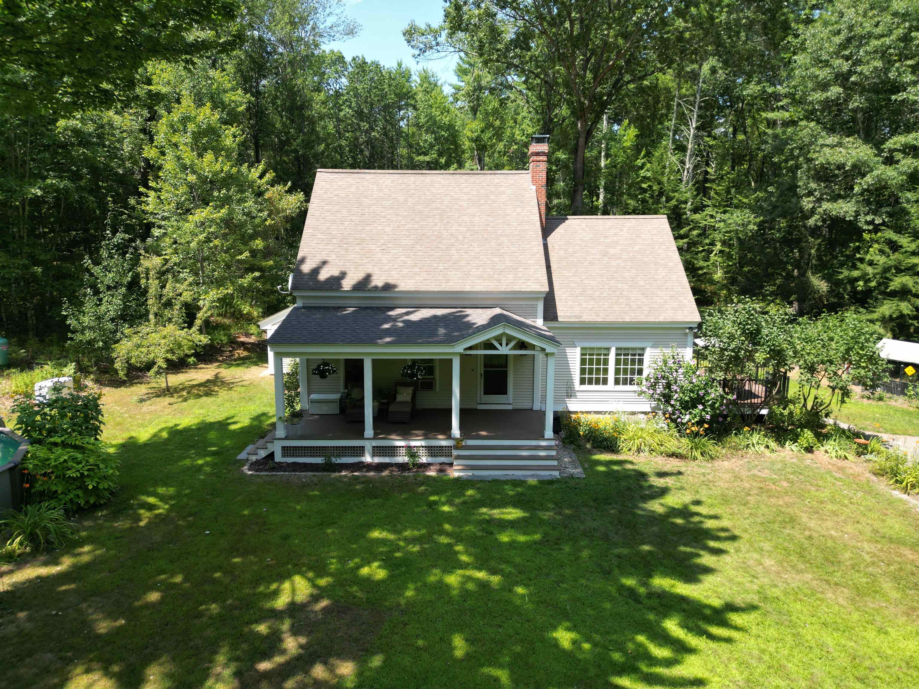 8 Earle Drive