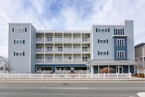 180 Ashworth Avenue 105 Hampton NH 03842