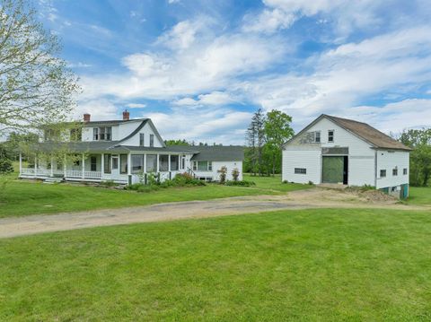 Photo of 572 S Barnstead Road, Barnstead, NH 03225 (MLS # 5044197)