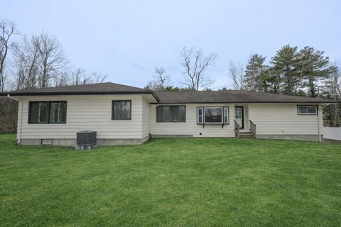 32 Old Bedford Road Bedford NH 03110