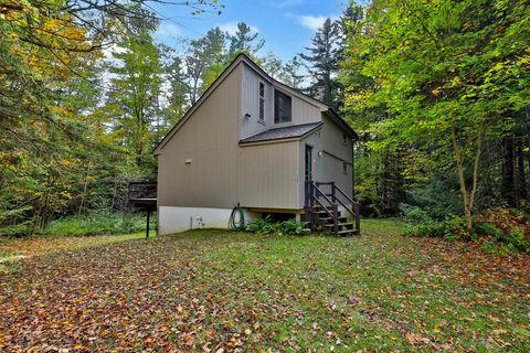 1093 Middle Hollow Road Rochester VT 05767