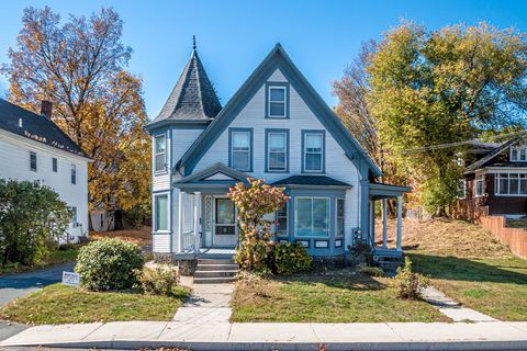 Photo of 19 Elm Street, Whitefield, NH 03598 (MLS # 5065613)