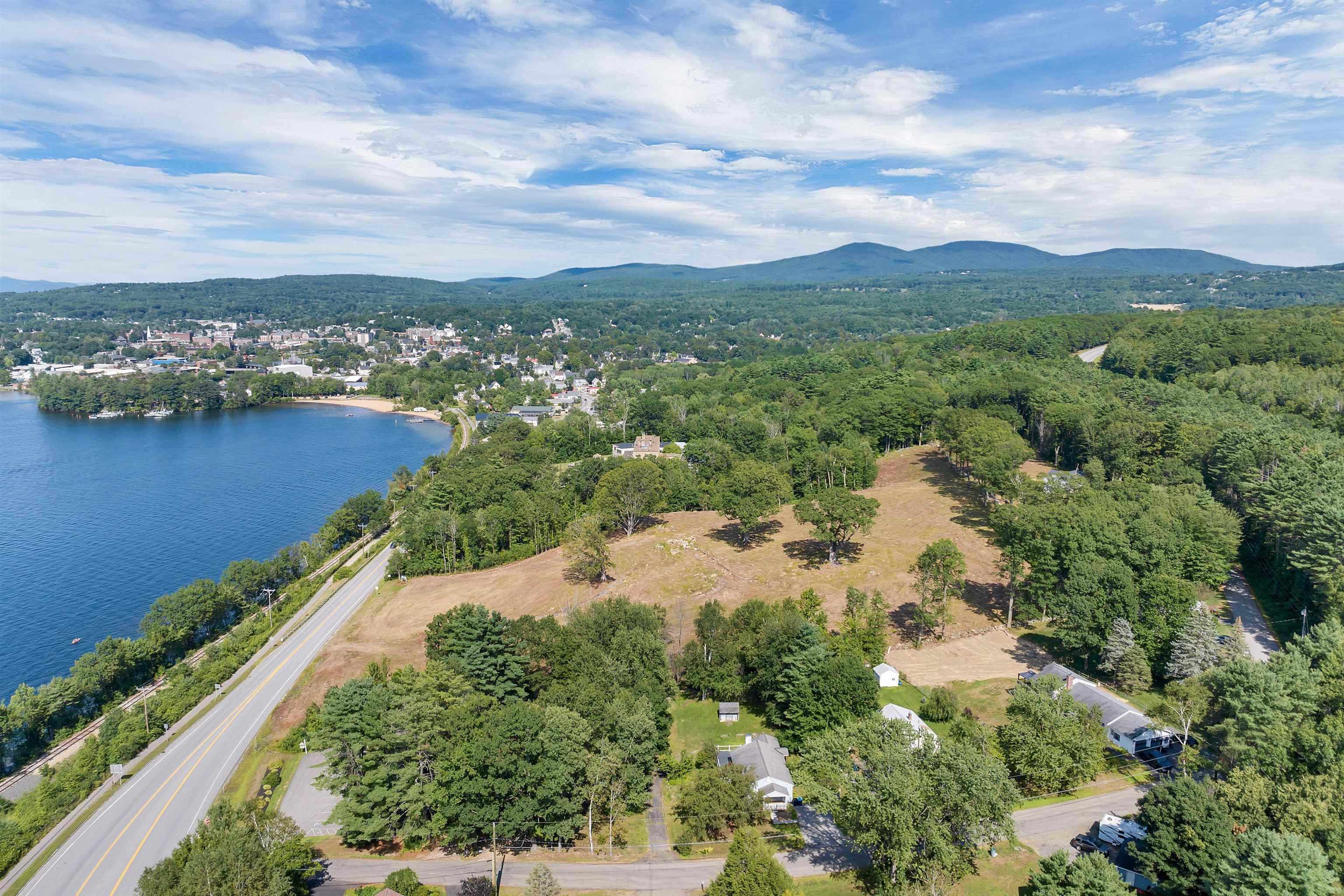 US Rt3 Daniel Webster Highway