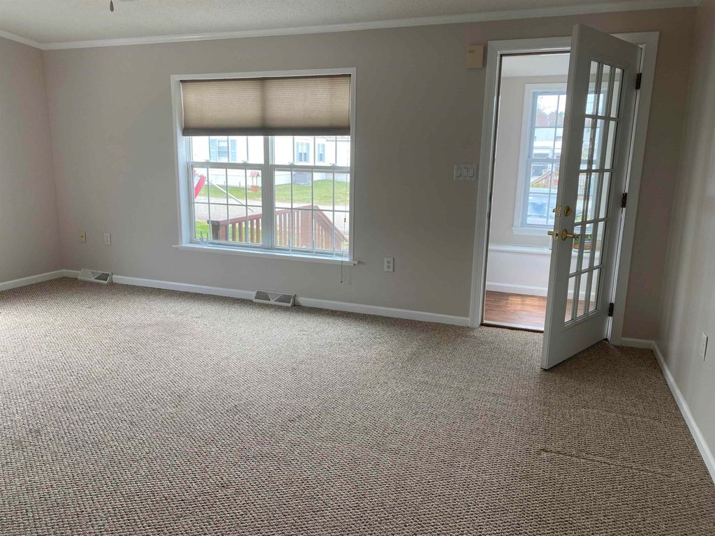 Photo of 163 STAPLES Street, Seabrook, NH 03874 (MLS # 5086693)