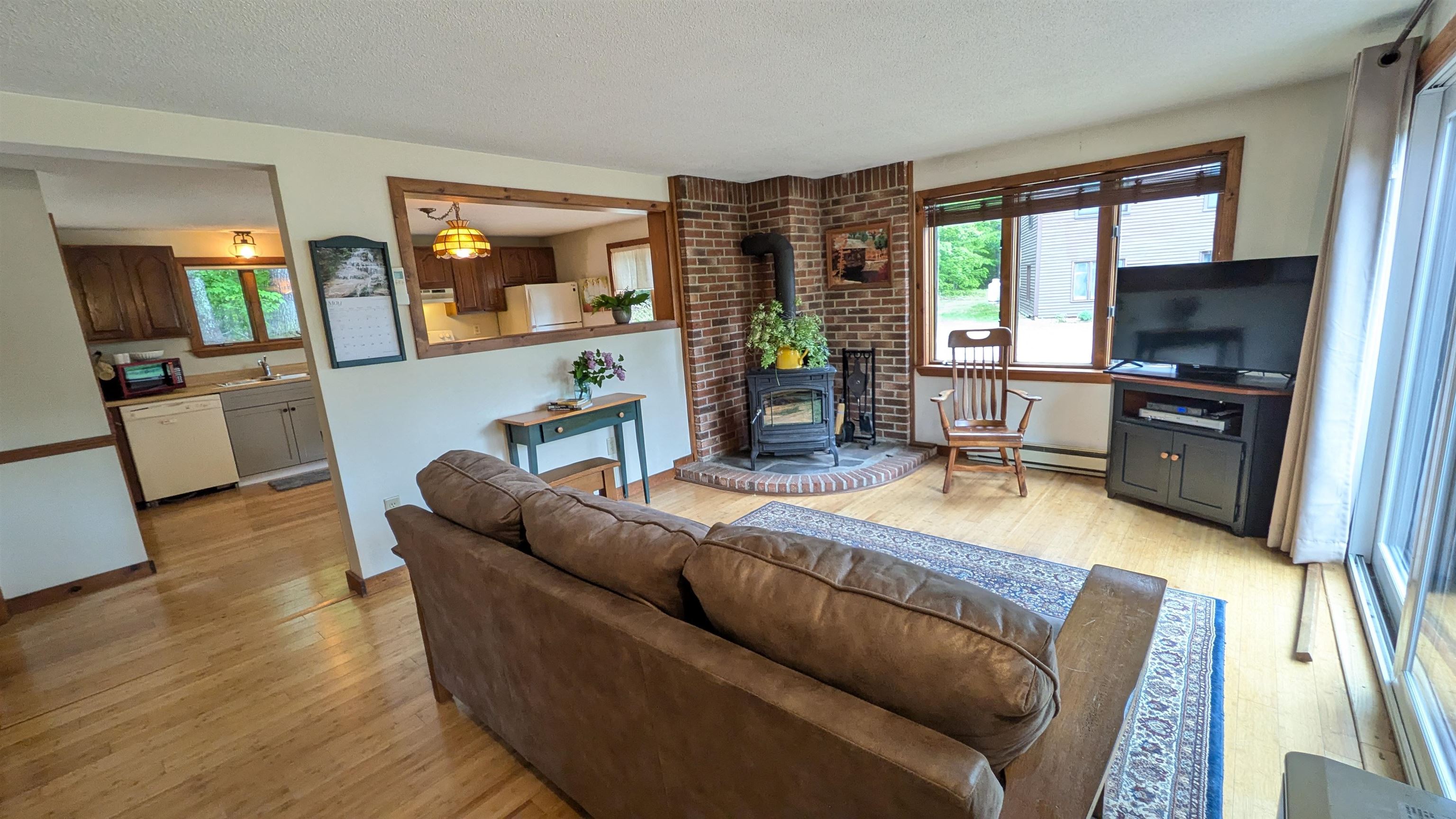 1014 W Side Road 6