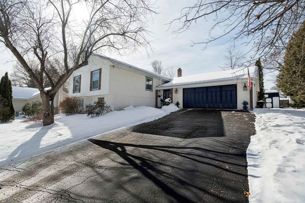 Photo of 166 Holman Street, Laconia, NH 03246 (MLS # 5076629)