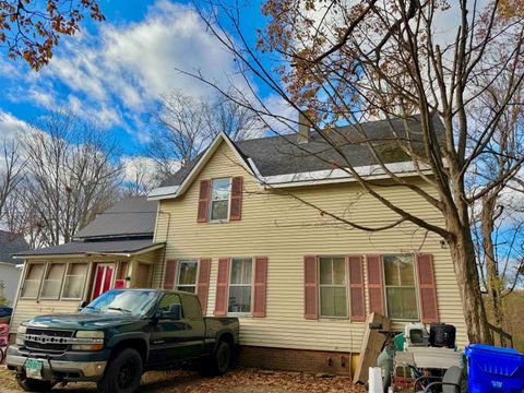 6-8 Crescent Street Springfield VT 05156