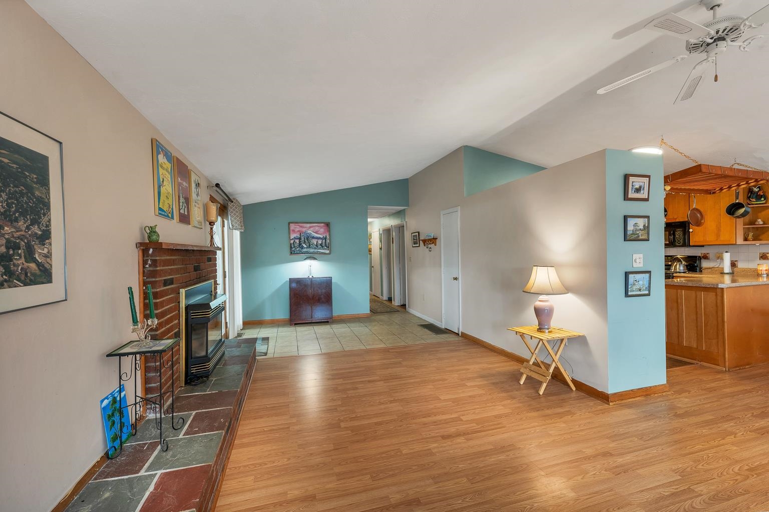 Barnstead, New Hampshire 03225, United States, 3 Bedrooms Bedrooms, ,2 BathroomsBathrooms,Residential,Active,238490