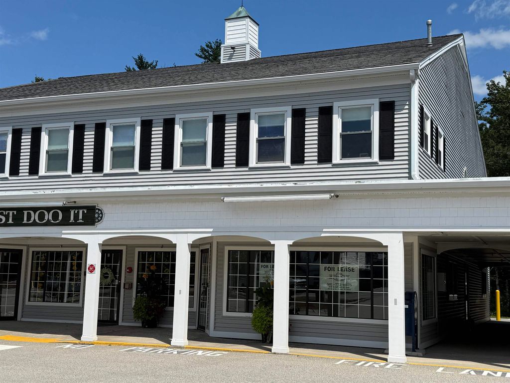 Photo of 137 Epping Road #F, Exeter, NH 03833 (MLS # 5046396)