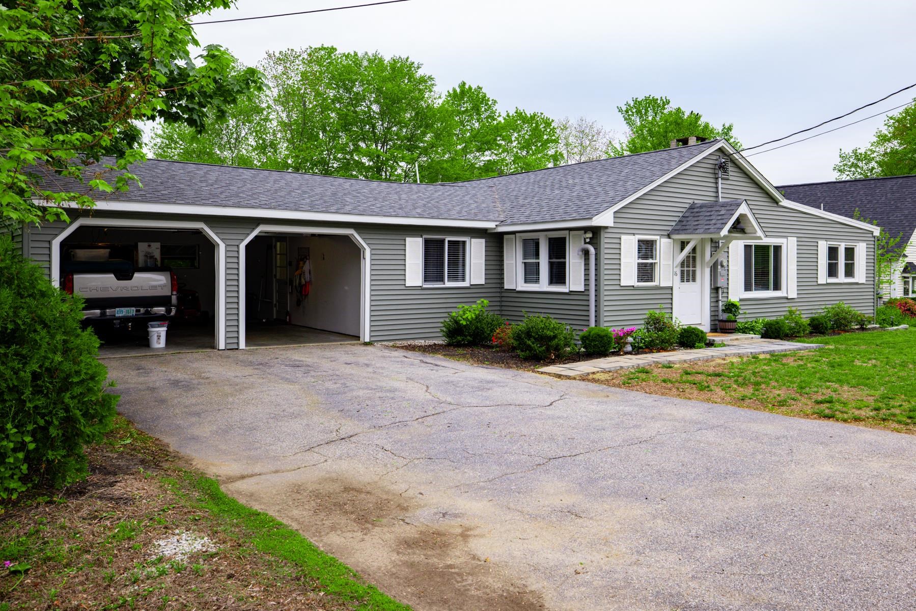 16 Blue Heron Avenue