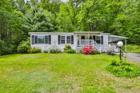 44 Zachary Drive Hooksett NH 03106