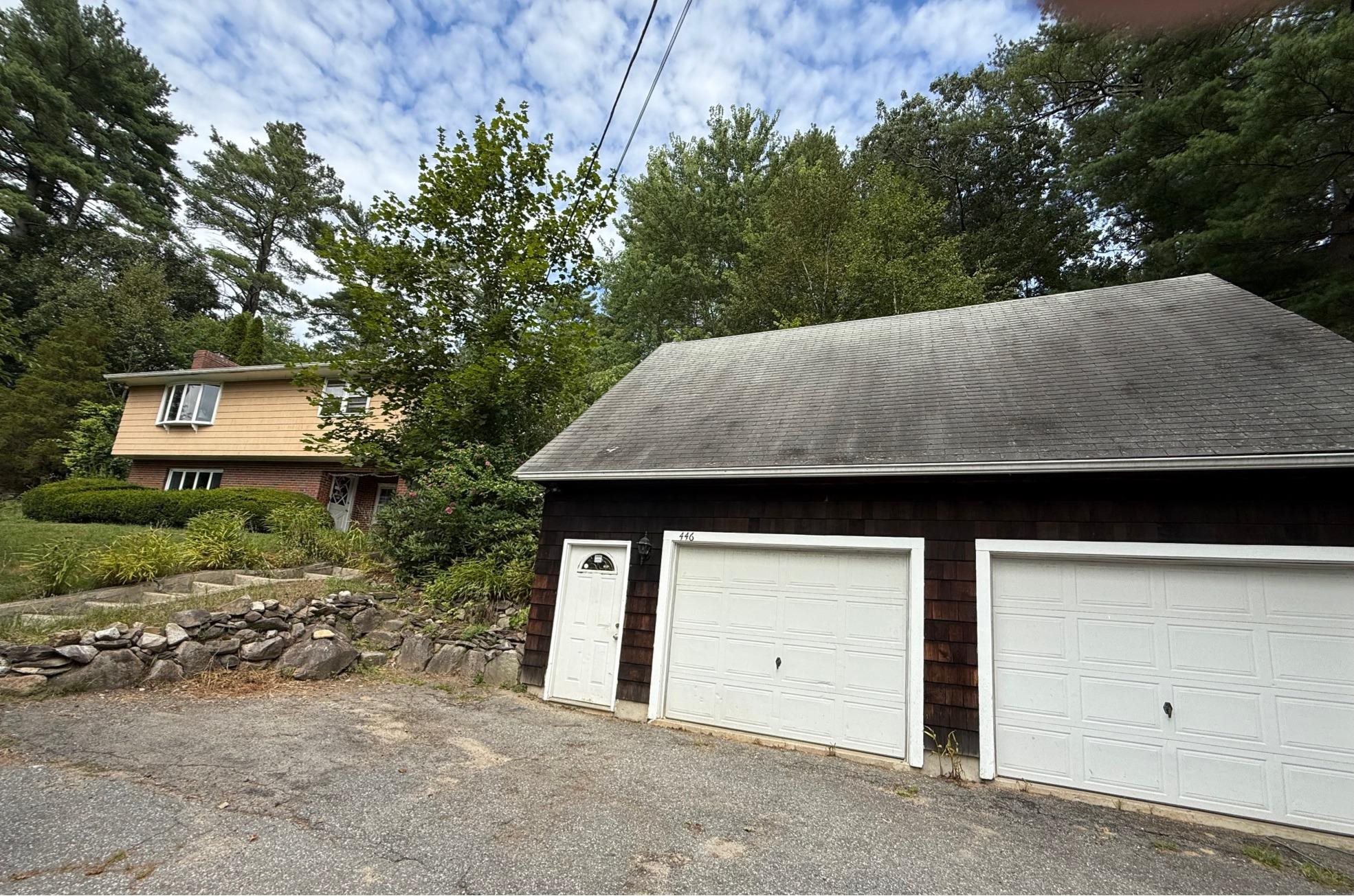 446 Mammoth Road