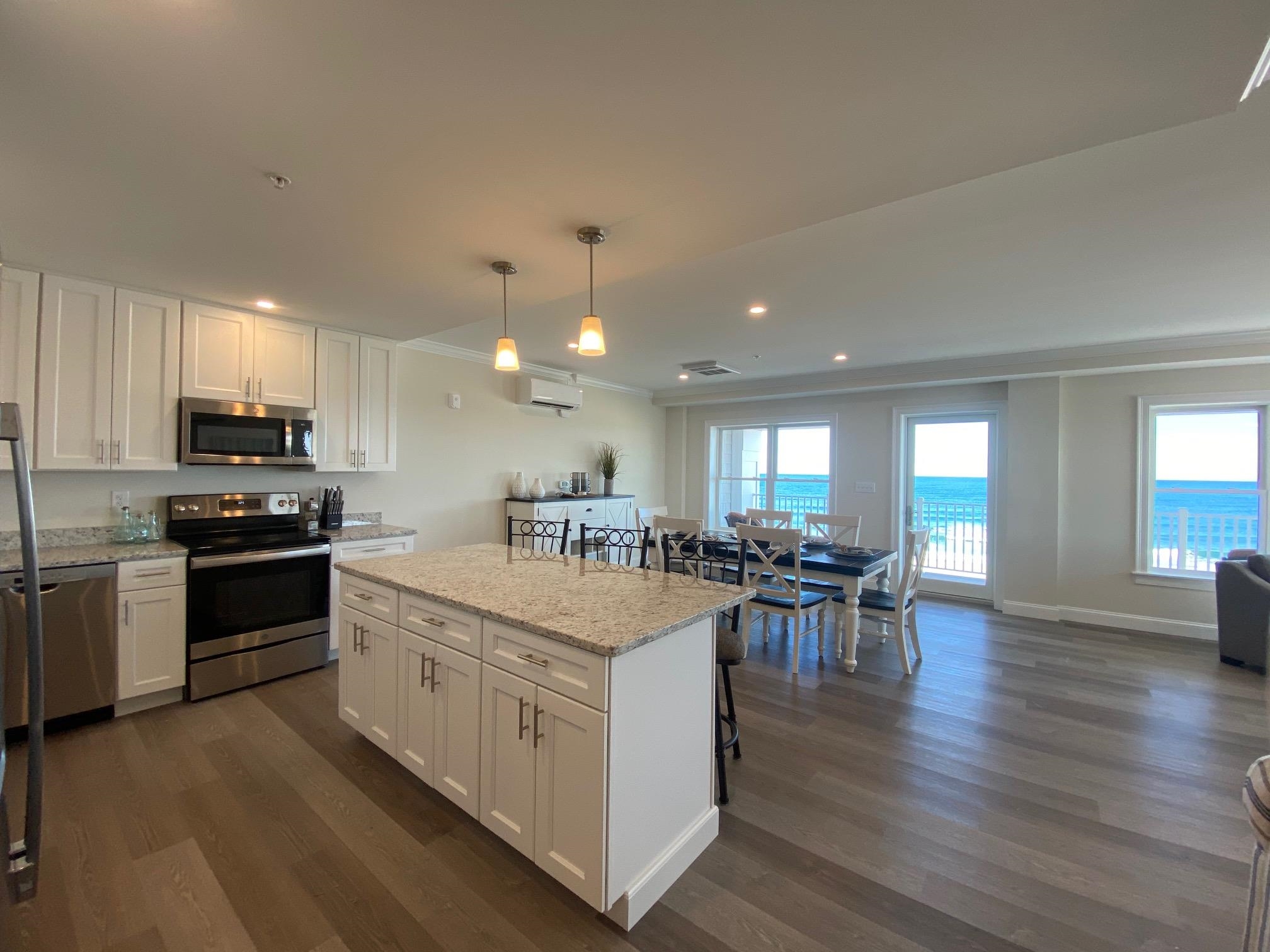 315 Ocean Boulevard 601-Penthouse