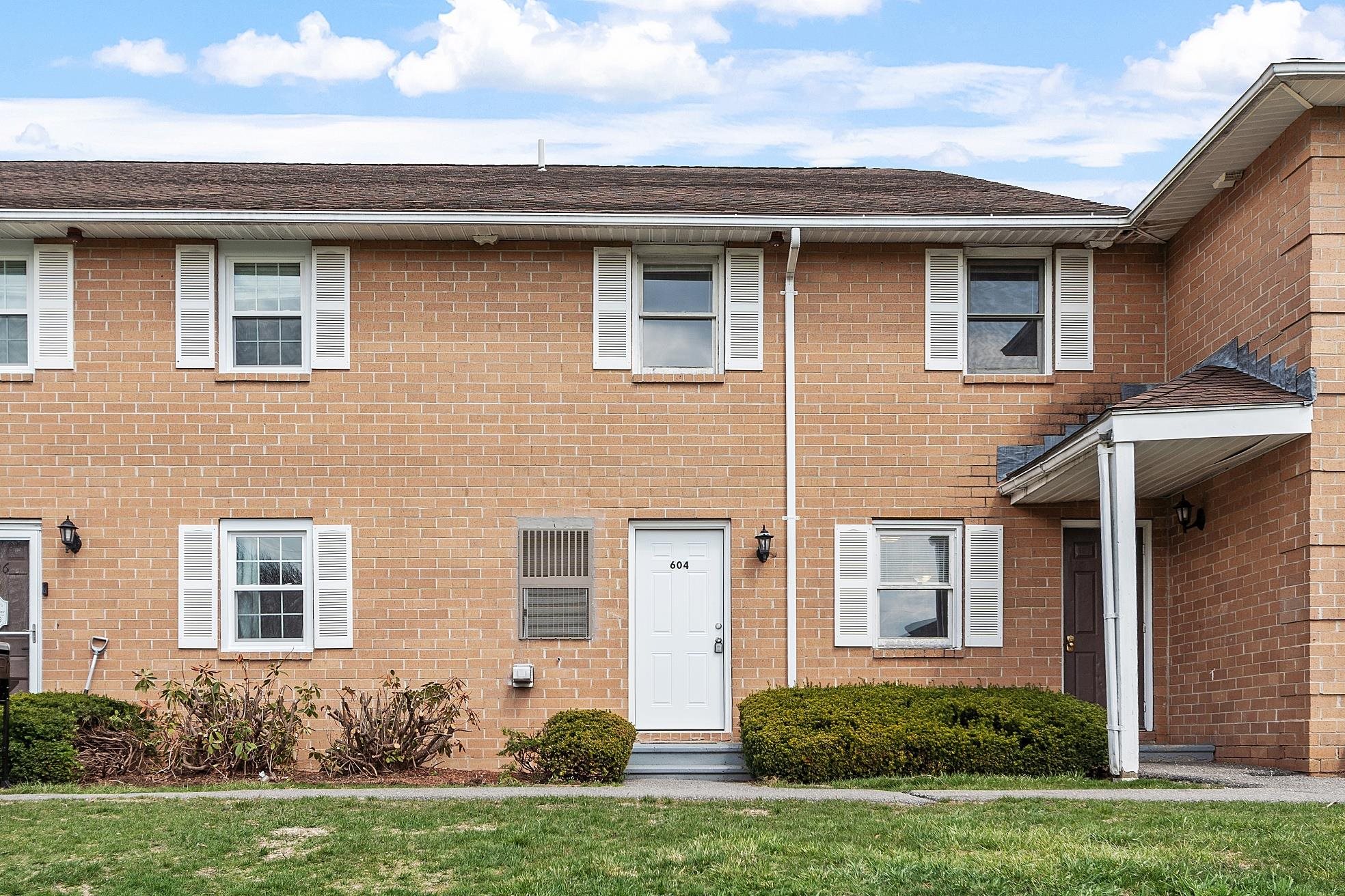 604 Elmwood Drive