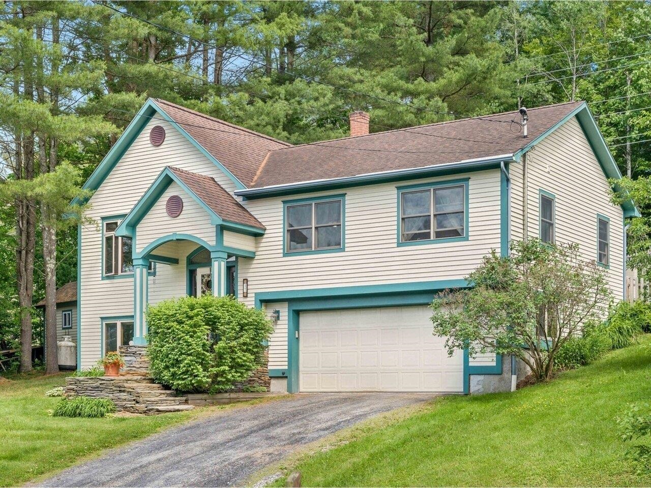 17 Isabel Circle