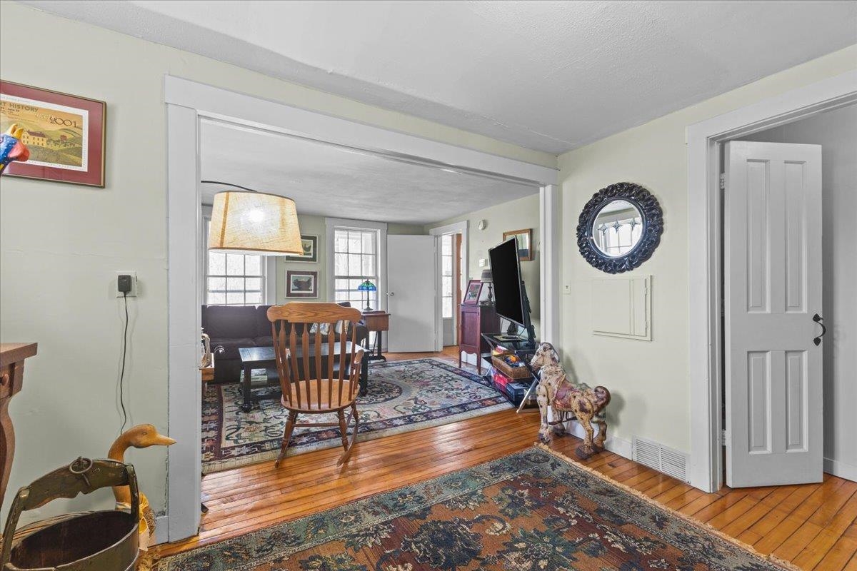 1460 Main Street