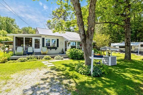 59 Campano Drive Georgia VT 05478