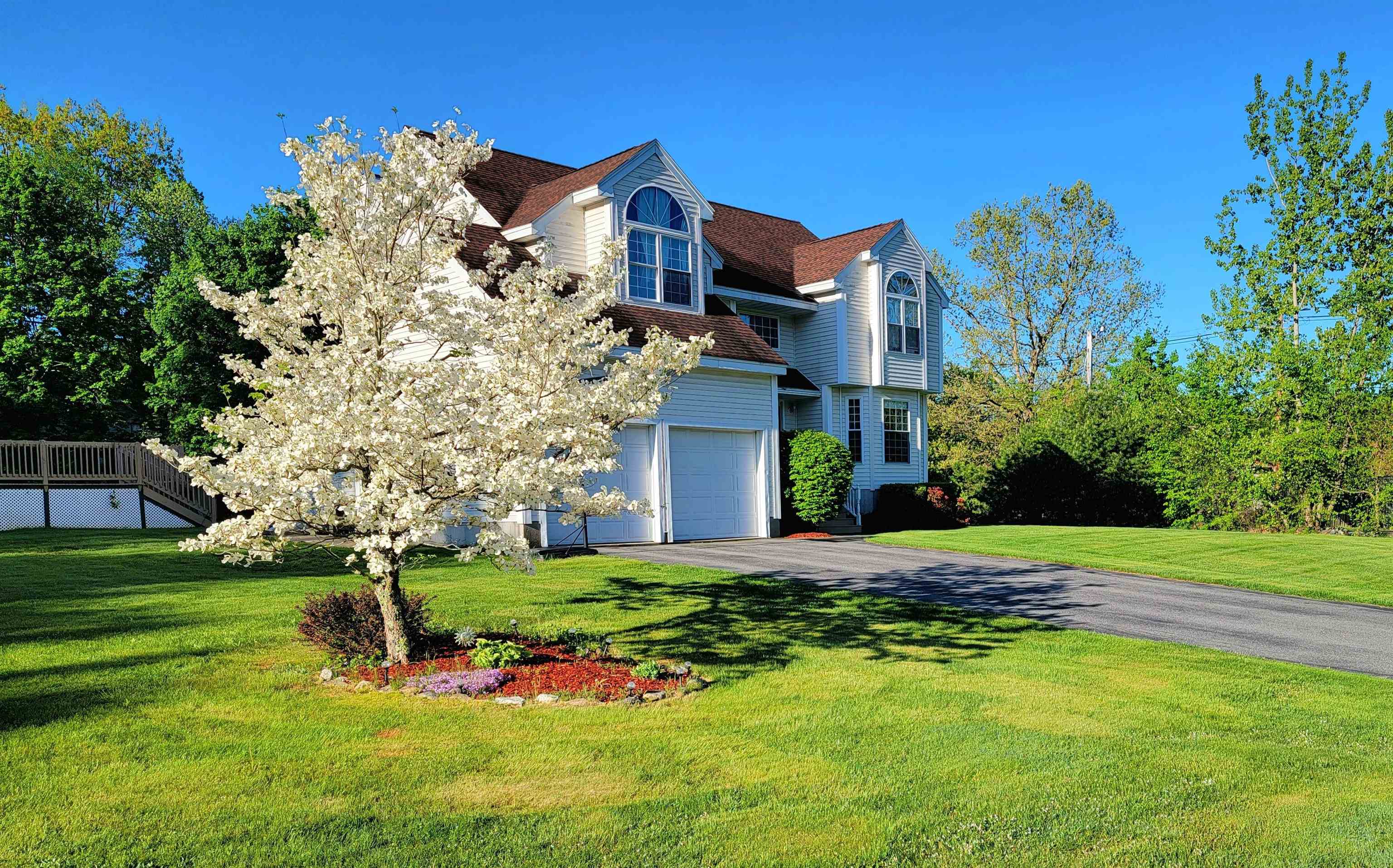 4 Jennifer Drive