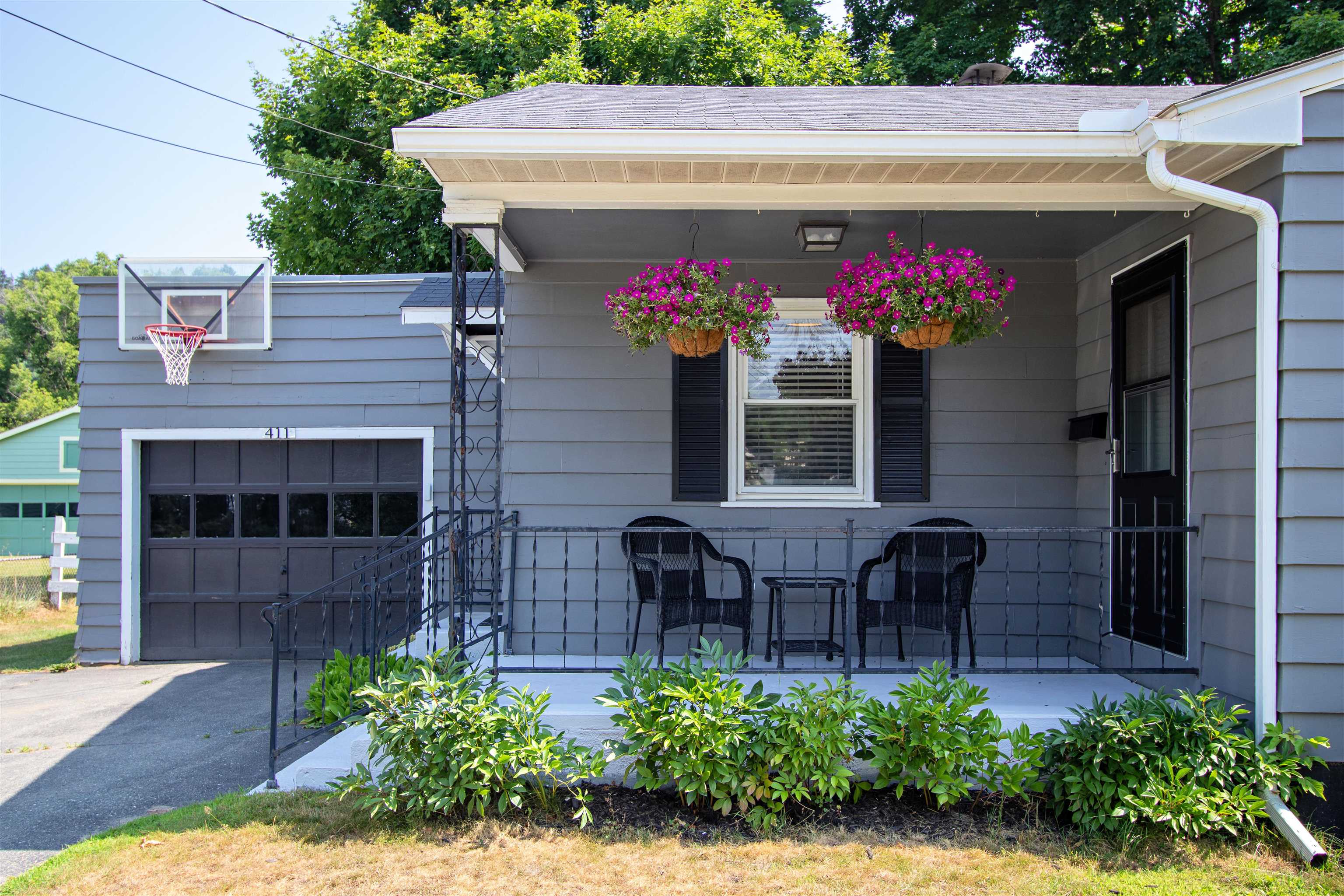 411 Concord Avenue
