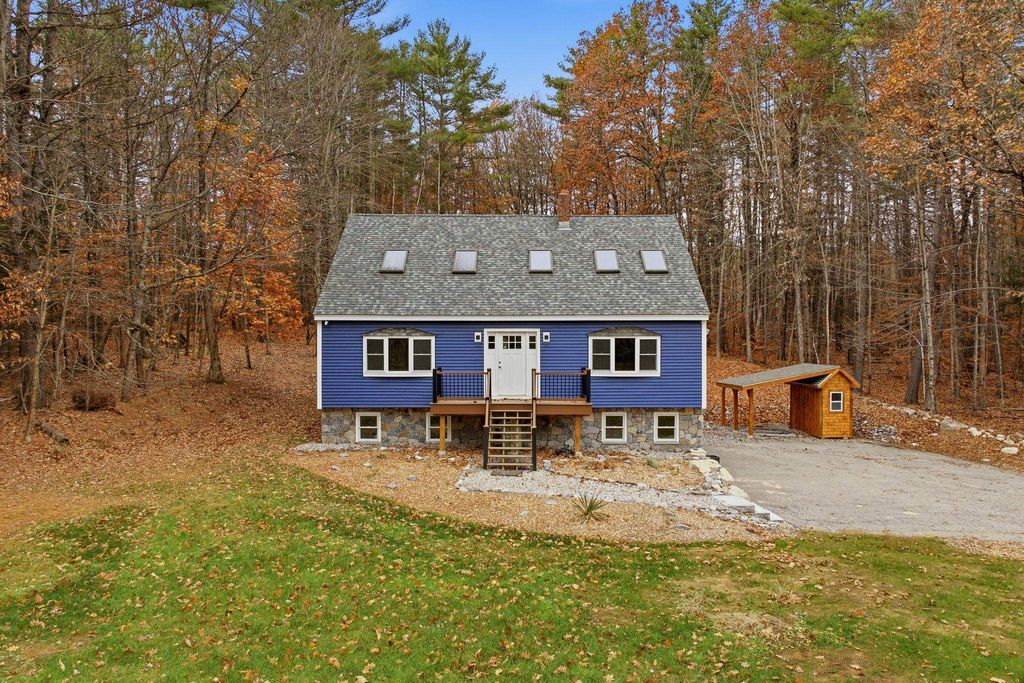 Photo of 532 Frank C Gilman Highway, Alton, NH 03809 (MLS # 5069404)
