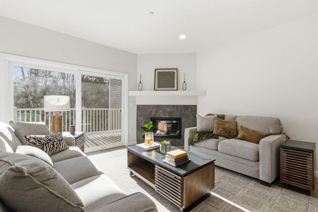 Photo of 20 Twin Tip Terrace #7, Lincoln, NH 03251 (MLS # 5077336)