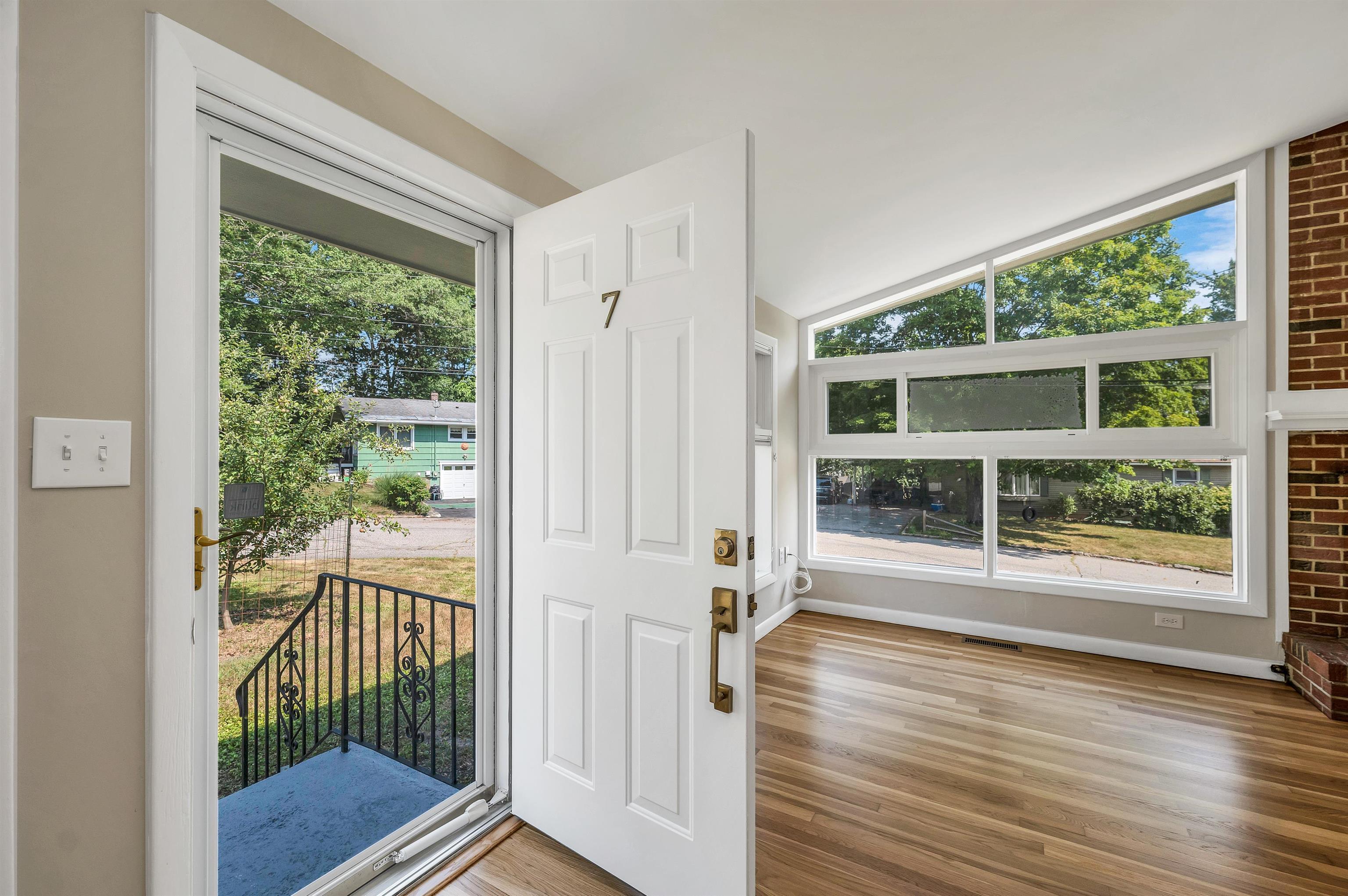 7 Hemlock Circle
