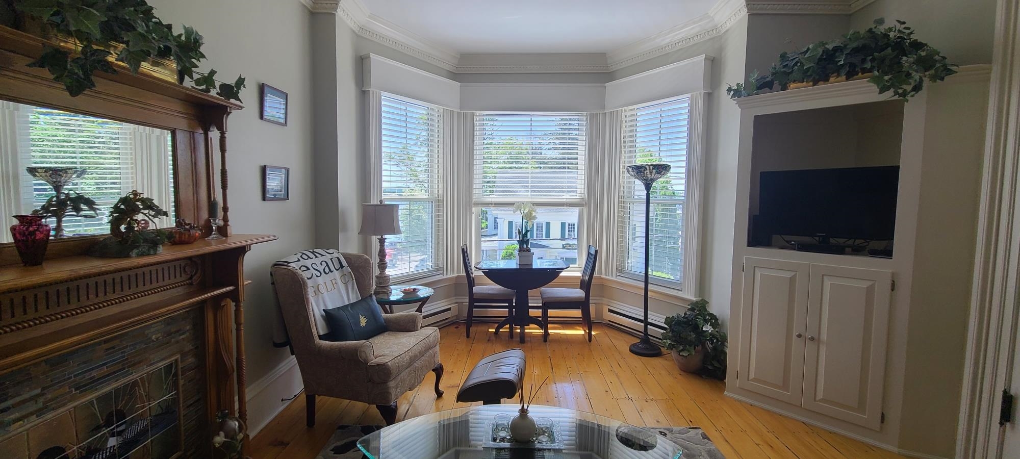 25 N Main Street 5