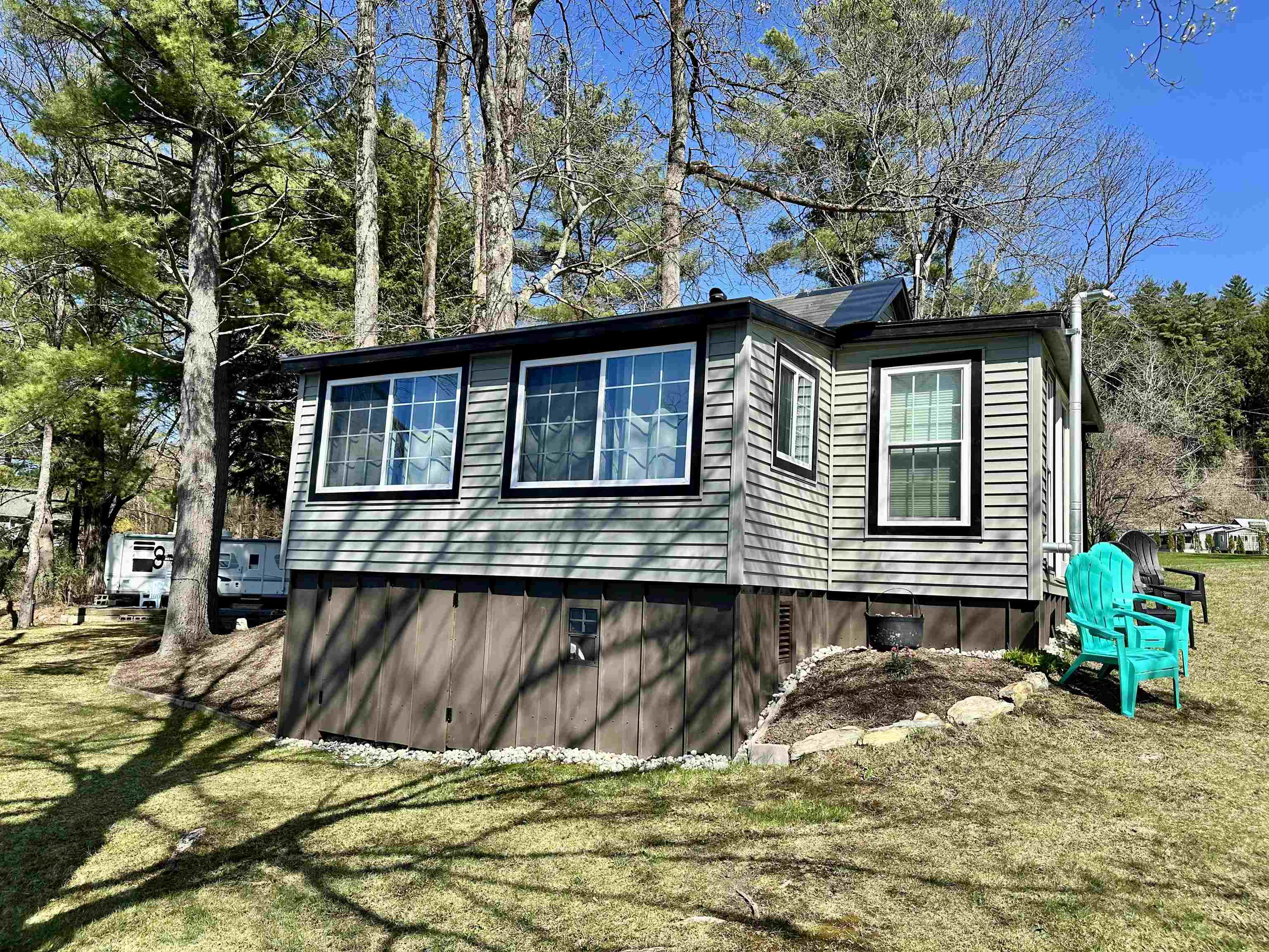 1557 Vermont Route 30 N
