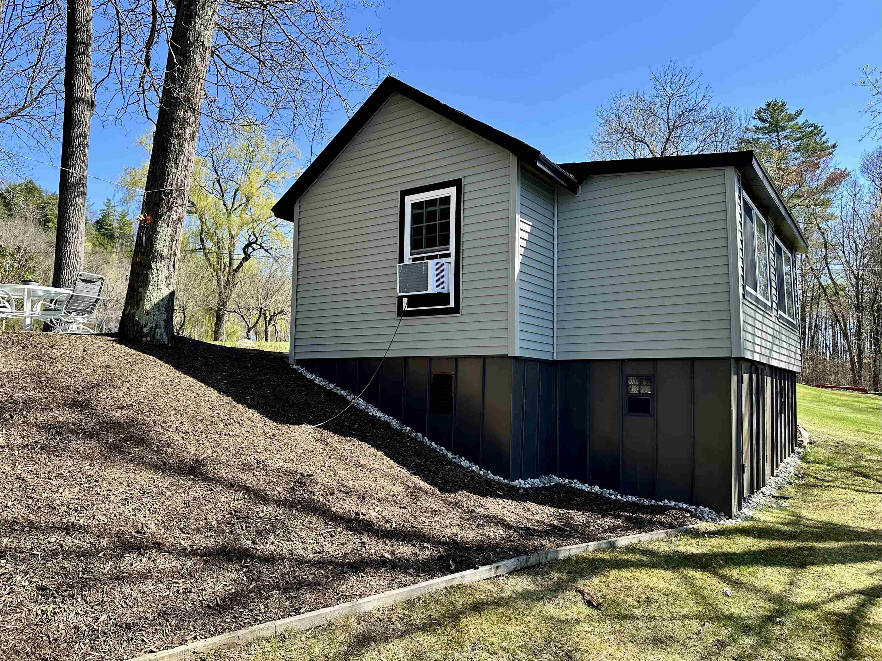 1557 Vermont Route 30 N