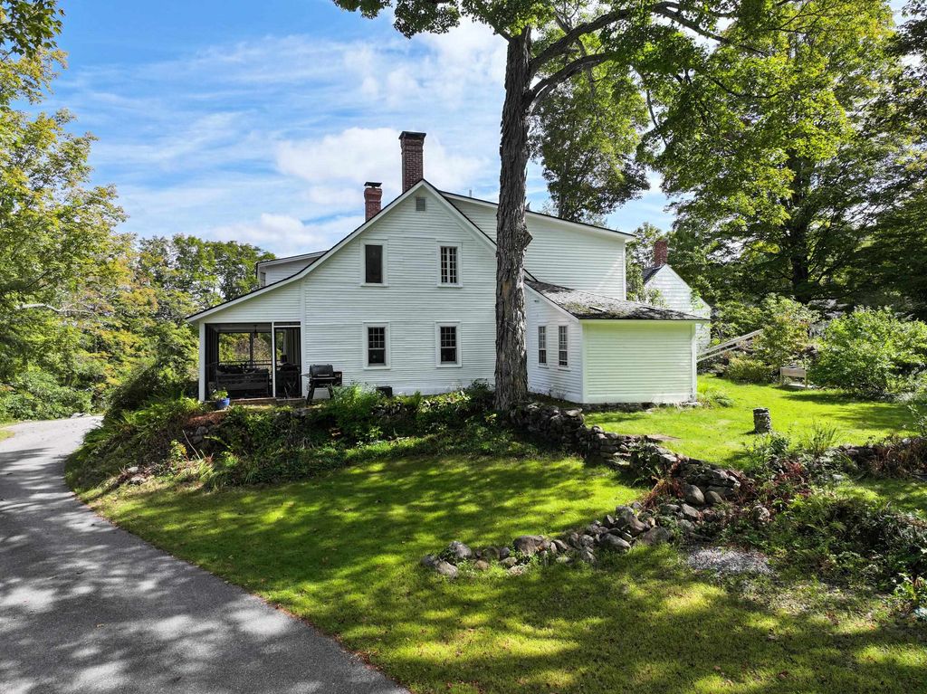 Photo of 89 Old Henniker Road, Hopkinton, NH 03229 (MLS # 5084122)