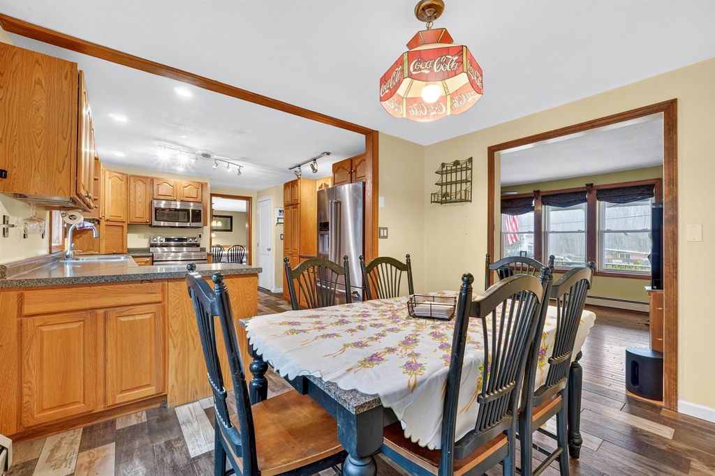 Photo of 6 Homestead Drive, Derry, NH 03038 (MLS # 5079910)