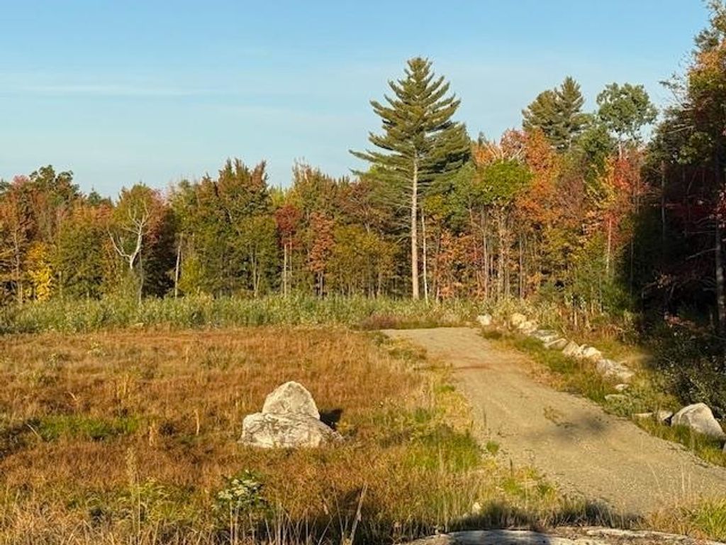 Photo of 3 Old East Road, Whitefield, NH 03598 (MLS # 5003312)