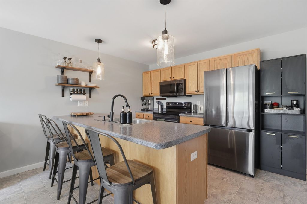Photo of 1 Stonewall Way #D, Exeter, NH 03833 (MLS # 5089764)