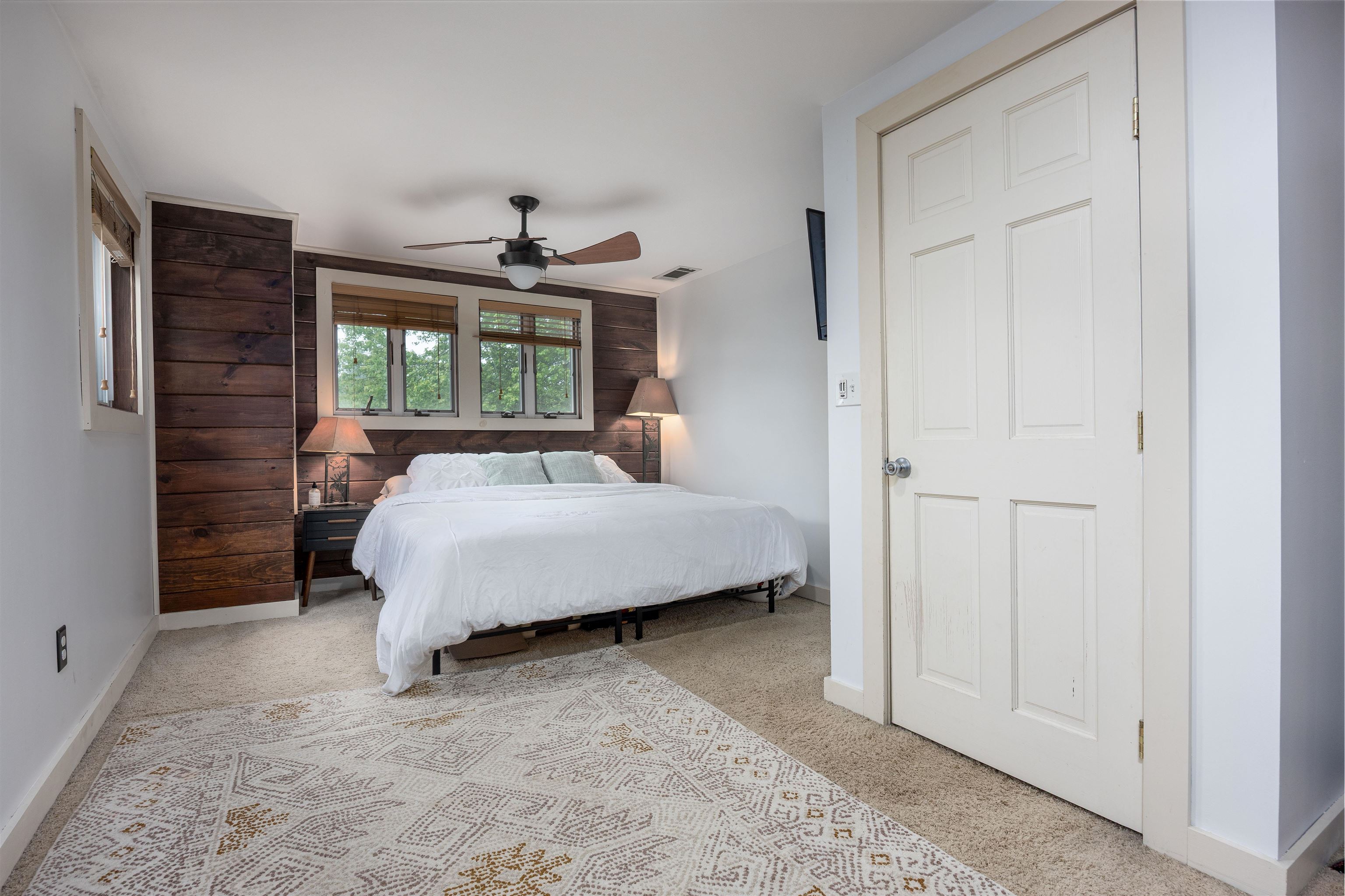 Goffstown, New Hampshire 03045, United States, 3 Bedrooms Bedrooms, ,3 BathroomsBathrooms,Residential,Active,155439