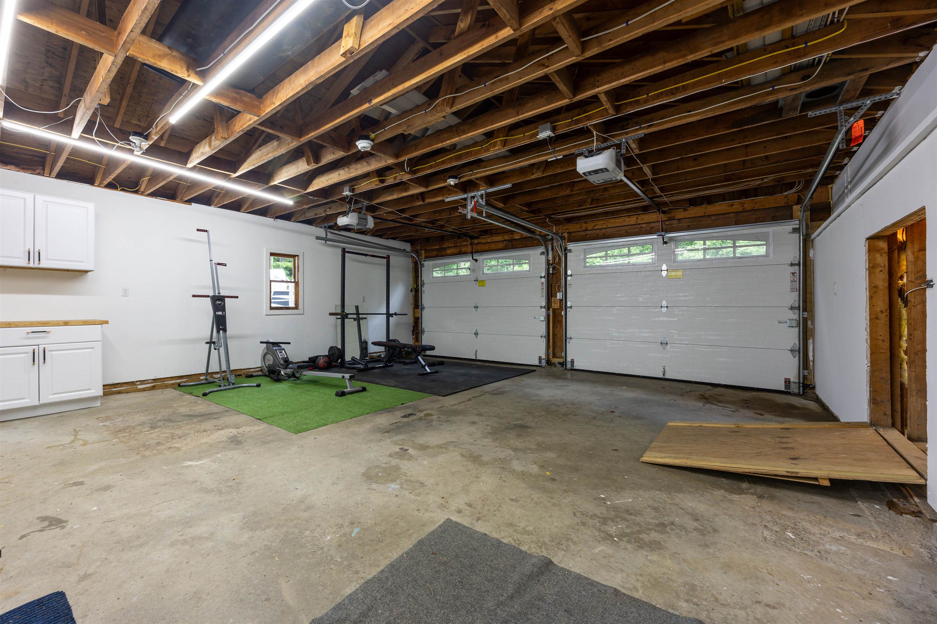 Goffstown, New Hampshire 03045, United States, 3 Bedrooms Bedrooms, ,3 BathroomsBathrooms,Residential,Active,155439