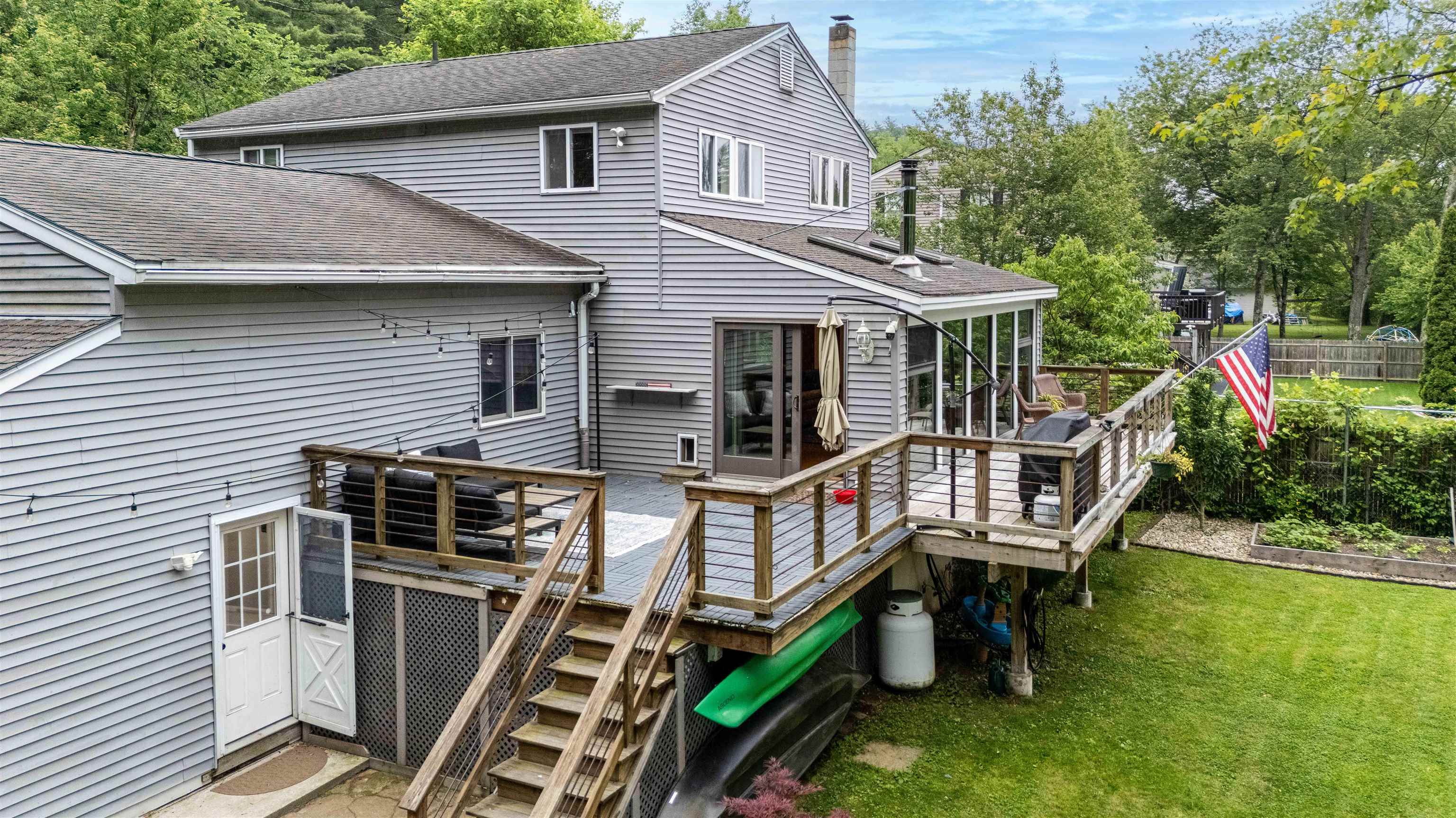 Goffstown, New Hampshire 03045, United States, 3 Bedrooms Bedrooms, ,3 BathroomsBathrooms,Residential,Active,155439